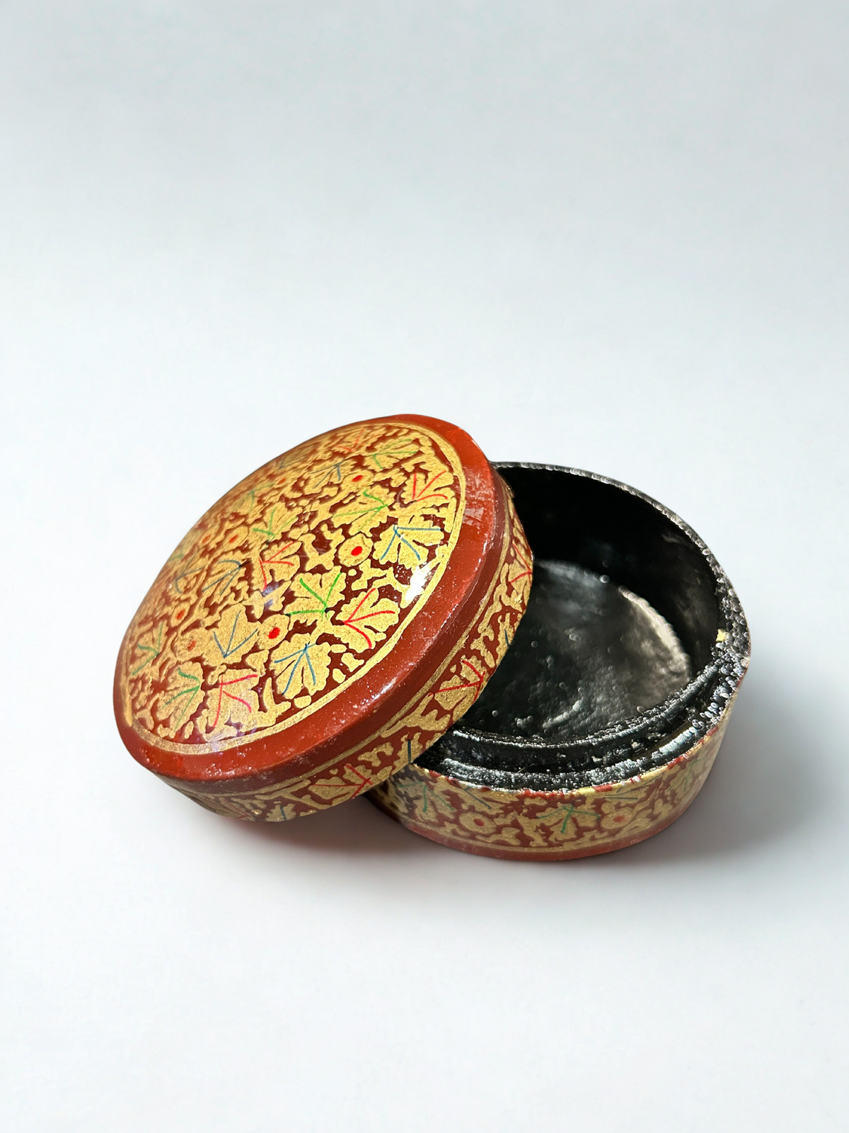 Small Assorted Trinket Box - Chinar Leaves